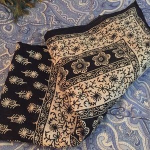JVOTi Prints Scarf